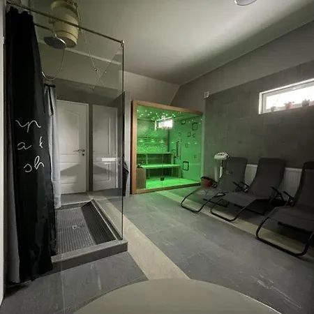 شقة Ulics Vendeghaz Ii