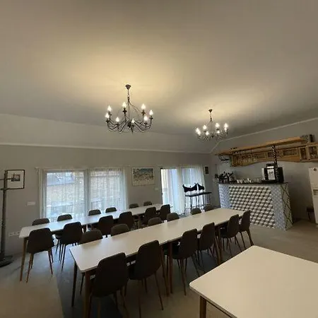 Ulics Vendeghaz Ii 公寓 *