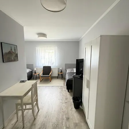 Ulics Vendeghaz Ii Apartment *