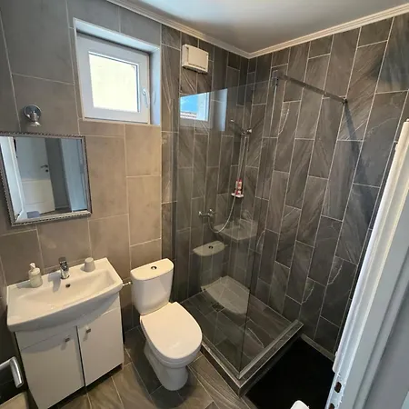 Apartment Ulics Vendeghaz Ii