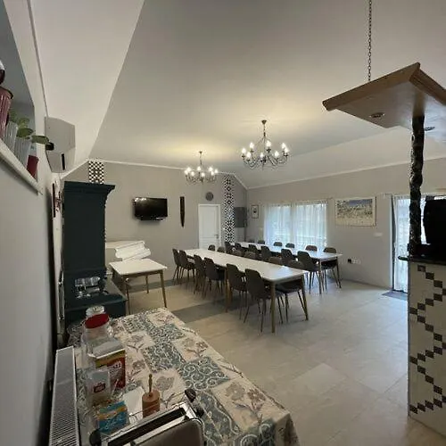 Ulics Vendeghaz Ii Apartment *