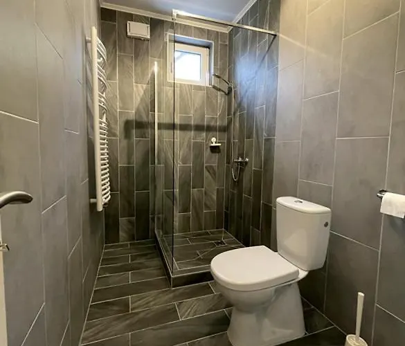 Apartment Ulics Vendeghaz Ii